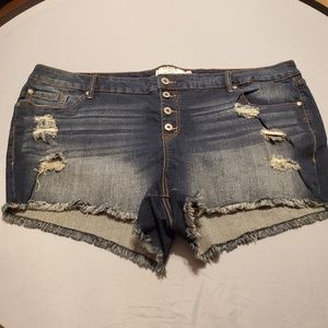 Torrid short shorts